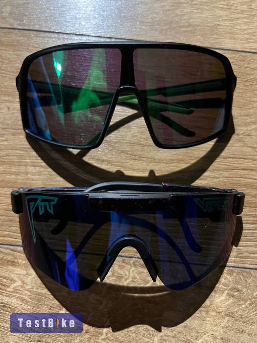 Eladó leatt térdvédő