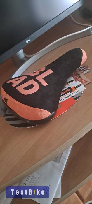 Eladó Mafiabike Blad wheelie (egykerekezős) kerékpár ülés.