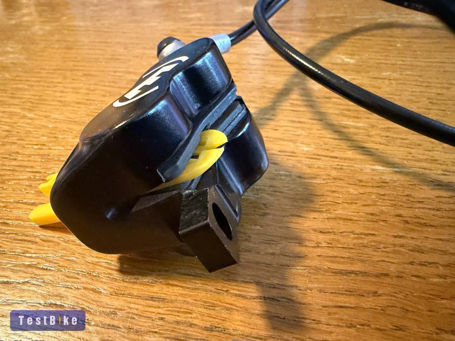 Eladó Magura MT5 komplett fékszett