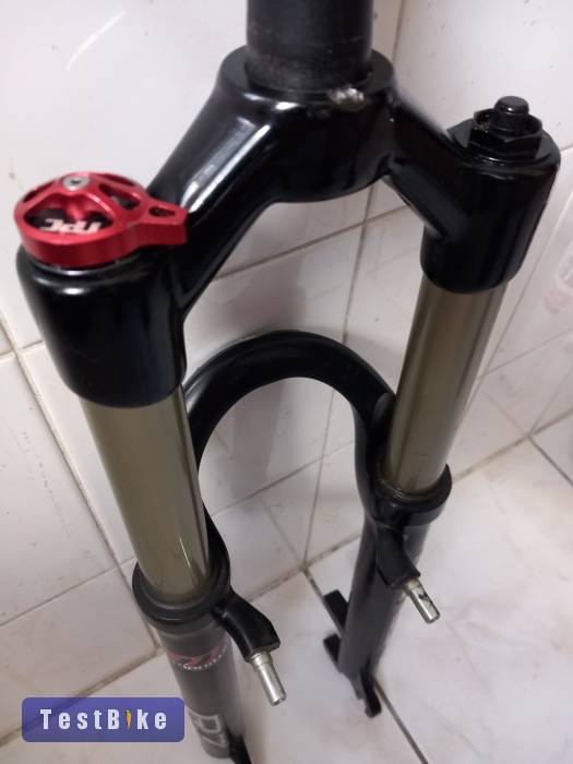 Eladó Manitou R-Seven 26" villa újszerű állapotban