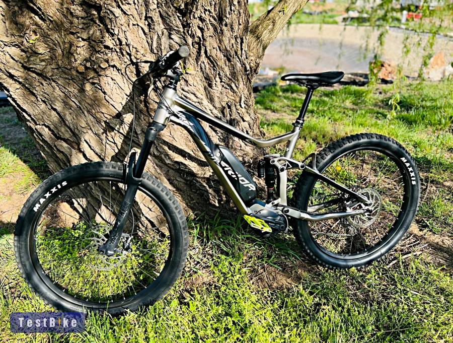 Eladó Merida eONE-SIXTY 800