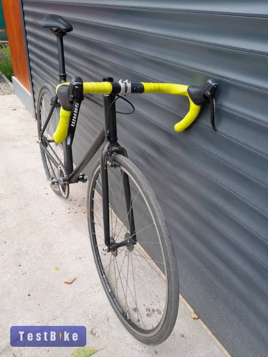 Eladó Minőségi alkatrészekből épített egysebi-fixi