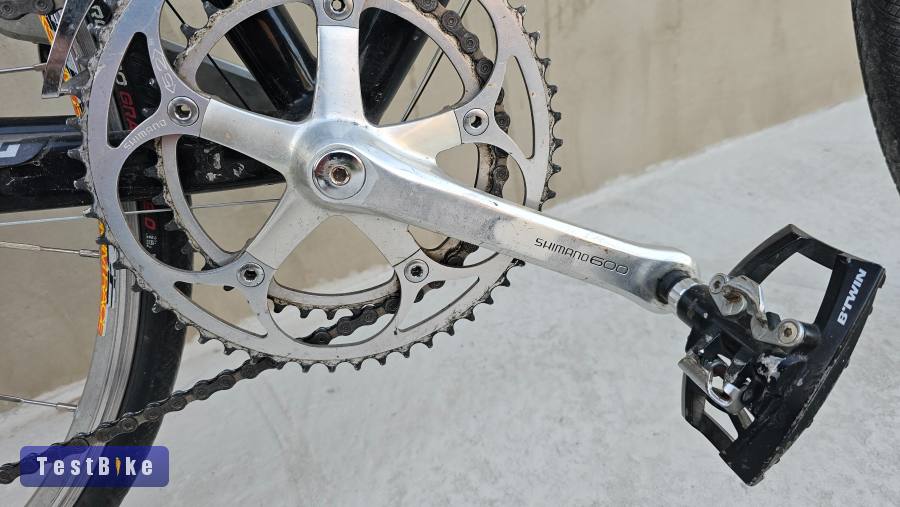 Eladó Müsing 64cm-es vázas épített országúti kerékpár