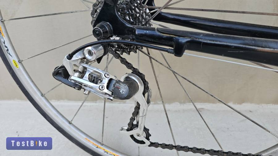 Eladó Müsing 64cm-es vázas épített országúti kerékpár