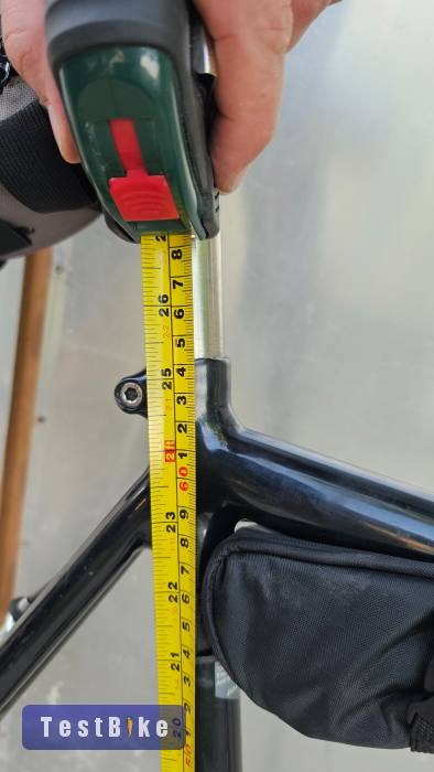 Eladó Müsing 64cm-es vázas épített országúti kerékpár