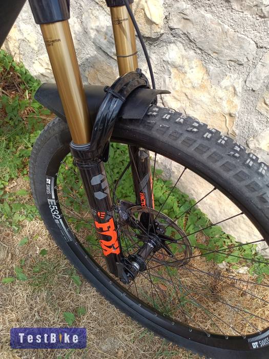 Eladó Neuner 29 es fully carbon ebike