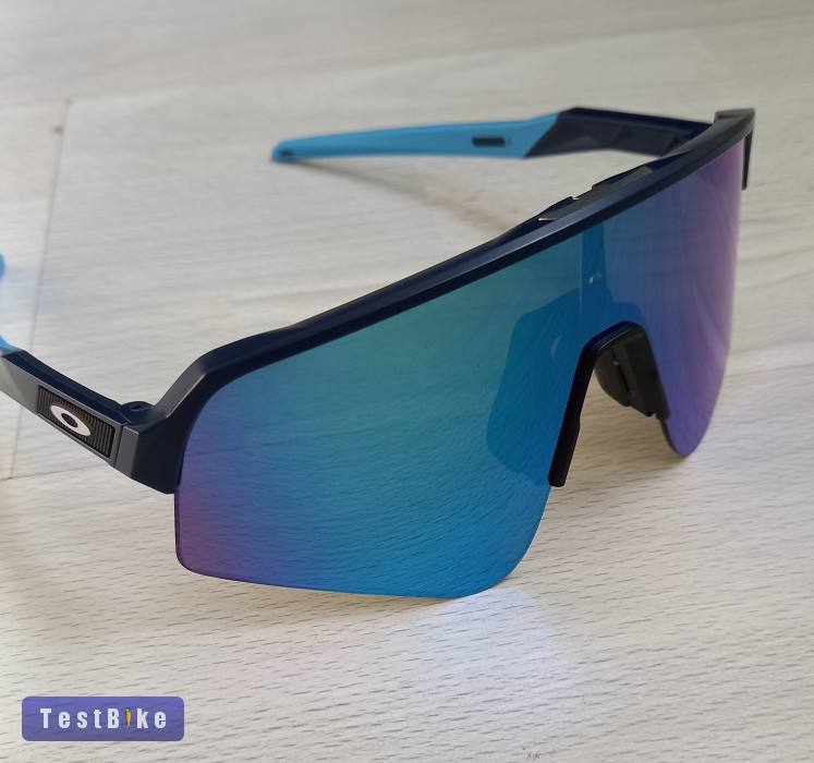 Eladó Oakley Sutro Lite Sweep szemüveg 