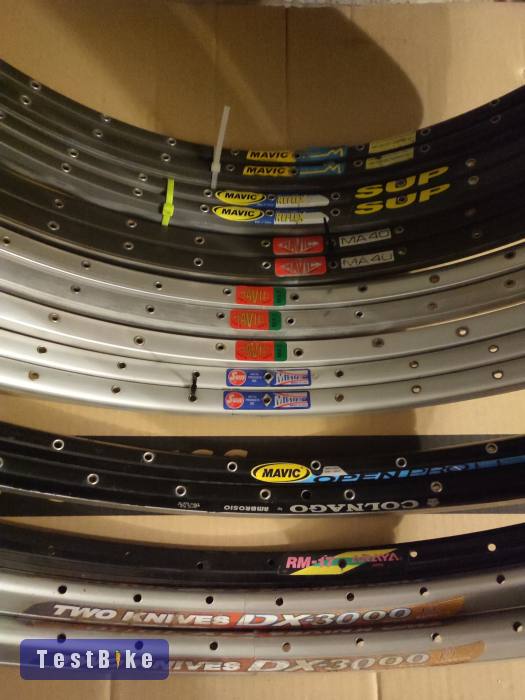 Eladó országúti és monti felnik