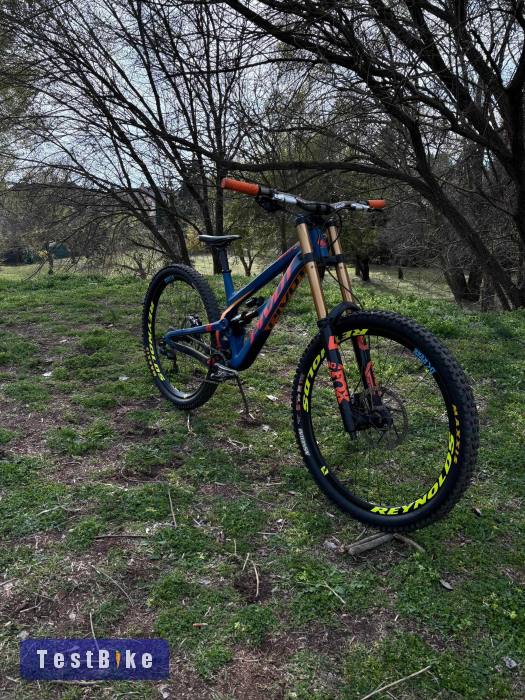 Eladó Pivot Phoenix Dream Build bike