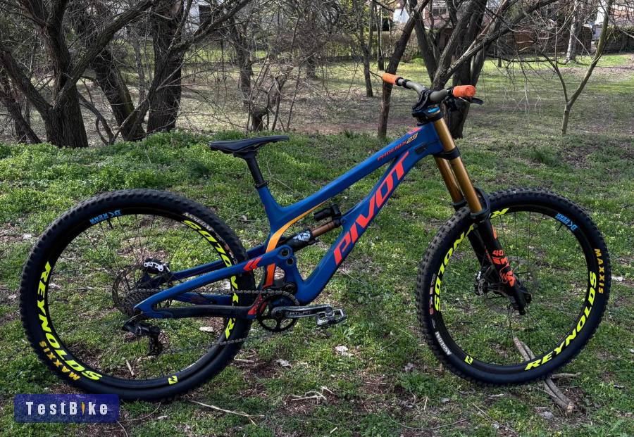 Eladó Pivot Phoenix Dream Build bike