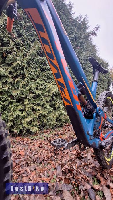 Eladó Pivot Phoenix Dream Build bike