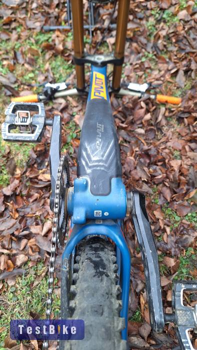 Eladó Pivot Phoenix Dream Build bike