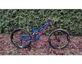 Eladó Pivot Phonix Dream Build bike