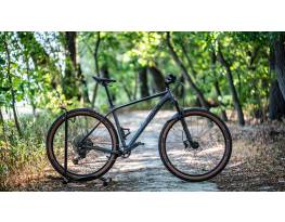 Eladó Radon Jealous AL 8.0 20" (L) MTB extrákkal kiváló