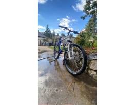 Eladó régi MTB bicóm 26