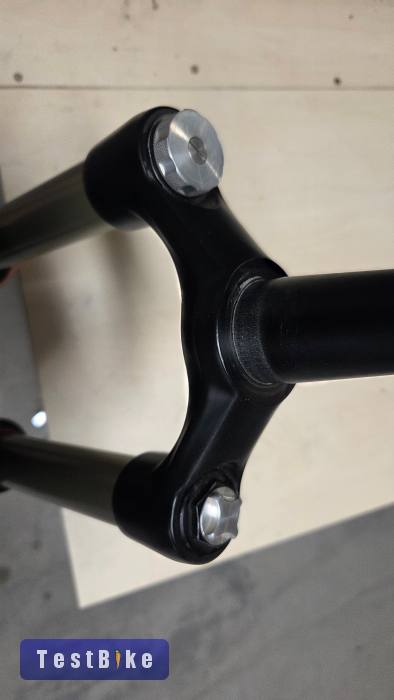 Eladó Rock Shox teleszkóp