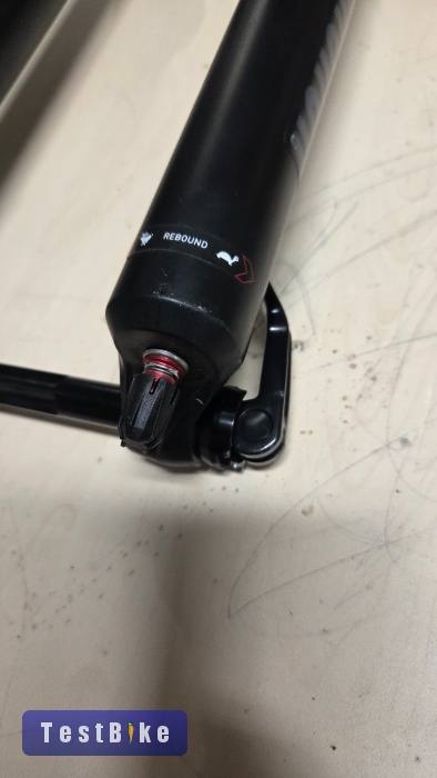 Eladó Rock Shox teleszkóp