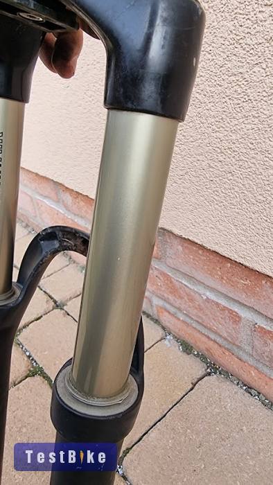 Eladó RockShox Revelation 426 U-Turn Air 130 mm teleszkóp