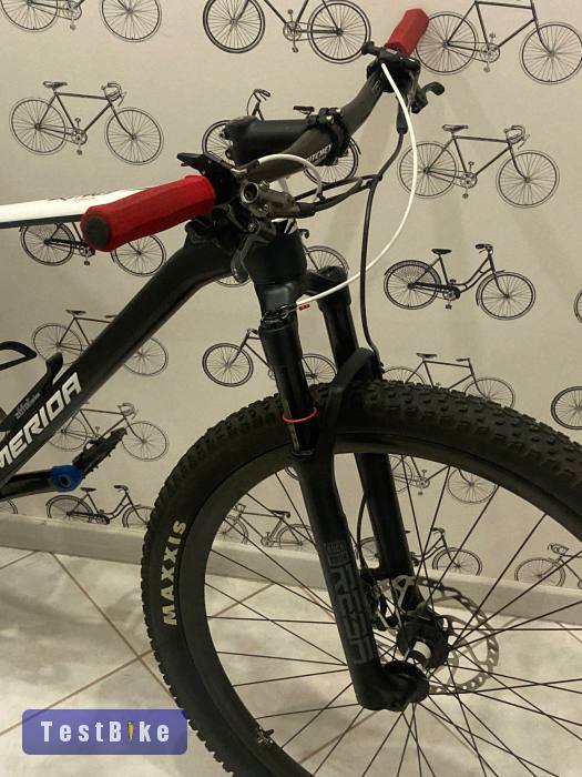 Eladó RS Reba 29” 100 mm push lock Boost.