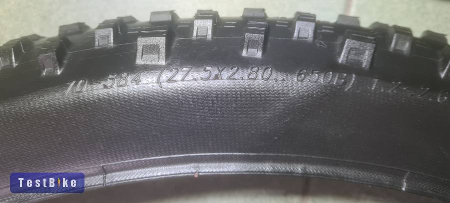 Eladó Schwalbe Nobby Nic 27,5 × 2.80 gumik, PTN Super belső