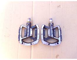 Eladó Shimano Saint PD-MX80 DH platform pedál . 