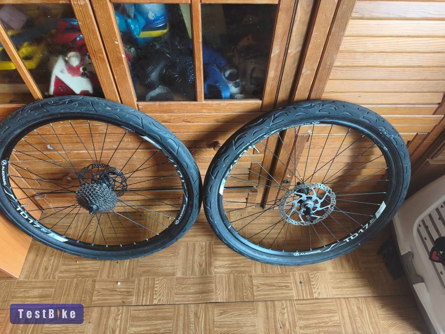 Eladó Shimano Xt-Alexrims TD17 disc kerèk szet