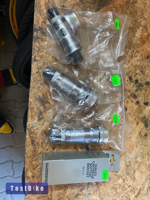 Eladó Shimano XT BB-ES71 octalinkes monoblokk