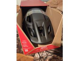 Eladó Specialized Camber sisak