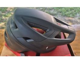 Eladó Specialized Camber sisak. S-es méret.