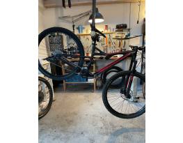 Eladó Specialized Epic M 29