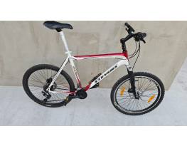 Eladó Stevens Manic épített 26” MTB - 22" vázzal