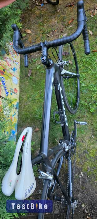 Eladó szép állapotú Full Carbon 54es Scott CR1 Pro