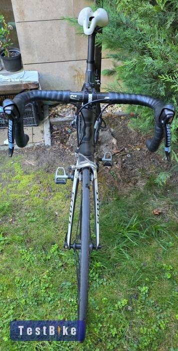 Eladó szép állapotú Full Carbon 54es Scott CR1 Pro