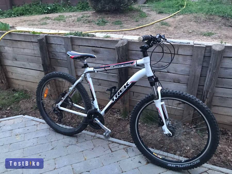 Eladó Trek 3700 sok fejlesztéssel