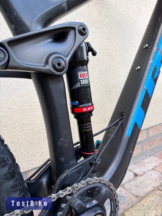 Eladó: Trek Remedy 9.8 karbon fully 27,5" – Lyrik RC2, XT, M