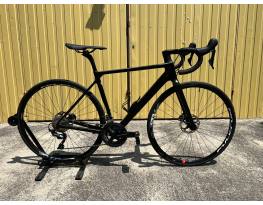 Eladó új Canyon Ultimate CF SLX "S" országúti kerékpár.
