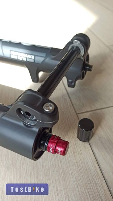 Eladó Új Fox 38 Float Performance Elite 170mm 27.5" Grip2