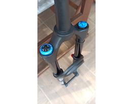 Eladó Új Fox 38 Float Performance Elite 170mm 27.5" Grip2