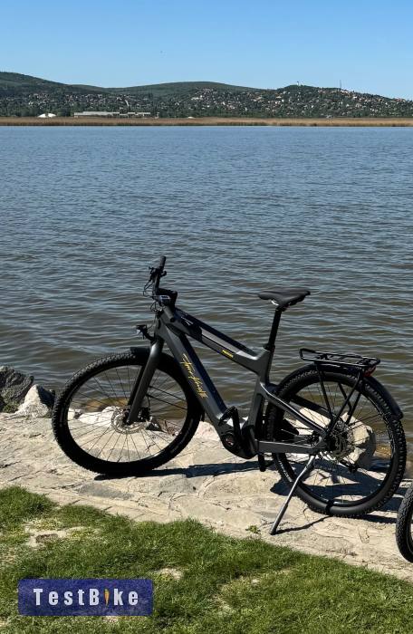 Eladó ÚJ Kneissl Design Prestige carbonvázas e-bike (bosch)