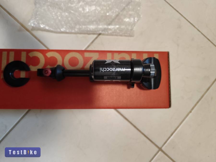 Eladó új Marzocchi Bomber CR tag! Trunnion 185x55