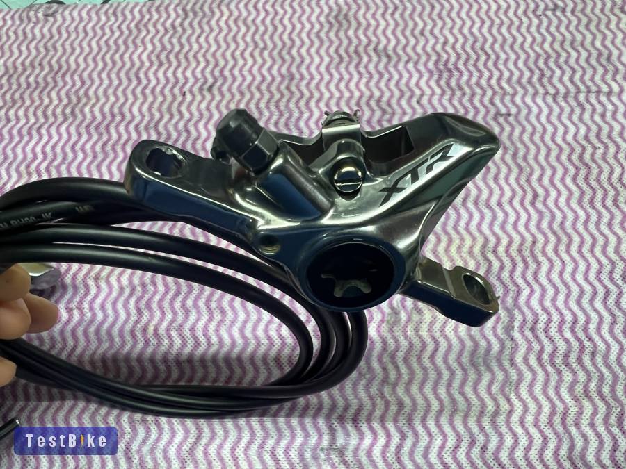 Eladó új Shimano XTR BR-M9100 féknyergek.