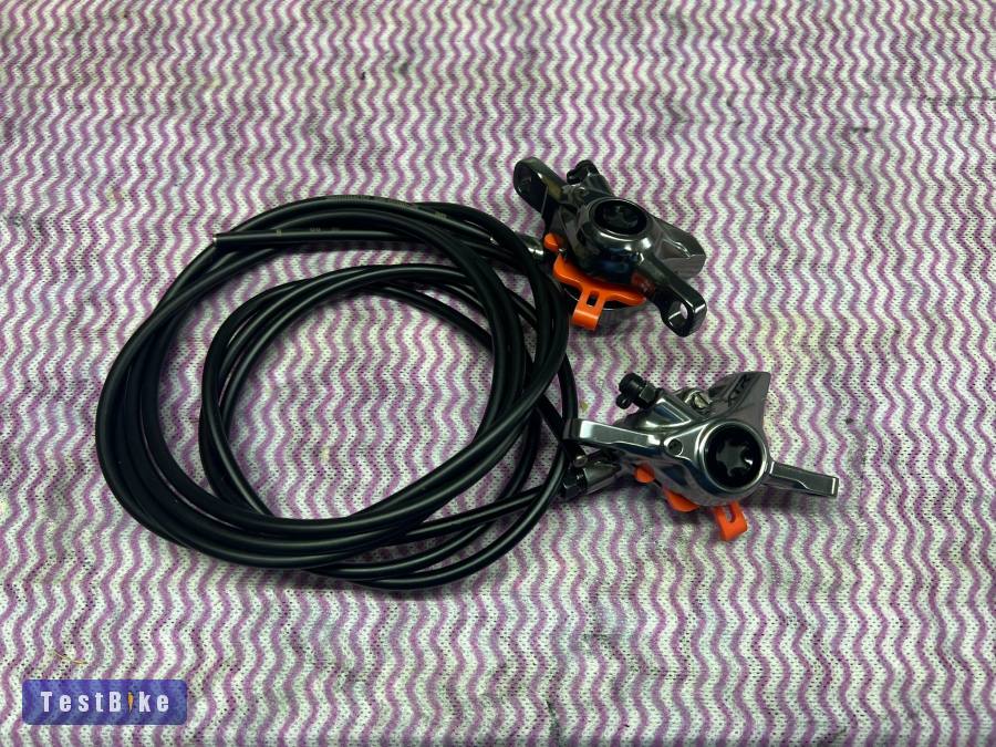 Eladó új Shimano XTR BR-M9100 féknyergek.