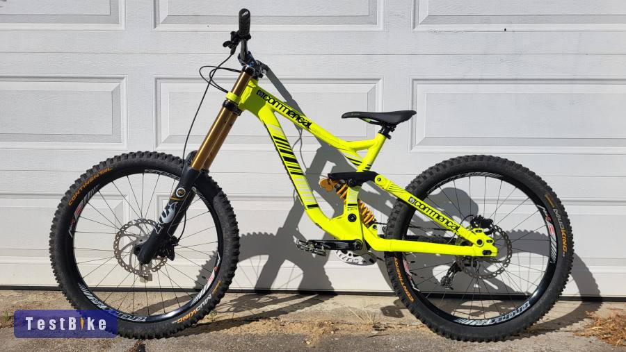 Eladó Újszerű Commencal Supreme DH V3 