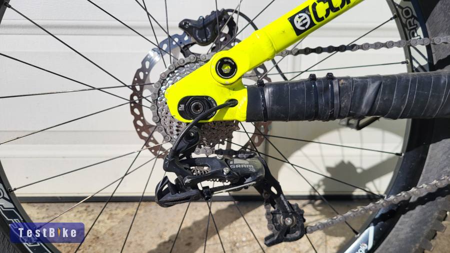 Eladó Újszerű Commencal Supreme DH V3 