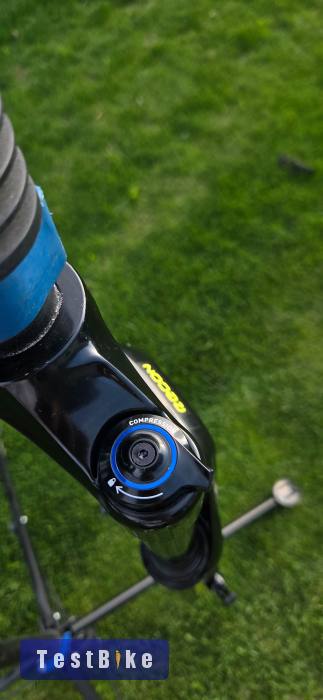 Eladó vadonatúj, bringából bontott RockShox Recon Silver RL