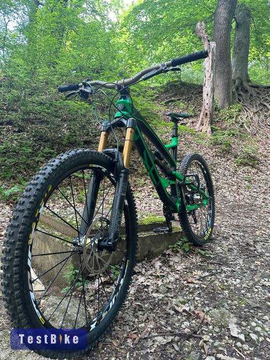 Eladó YT Capra CF 2017