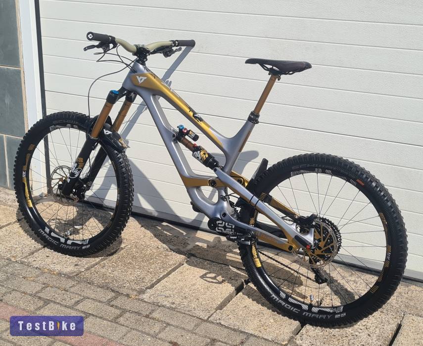 Eladó YT Capra CF Pro Race 27,5 XL 2020 Full Carbon !!!