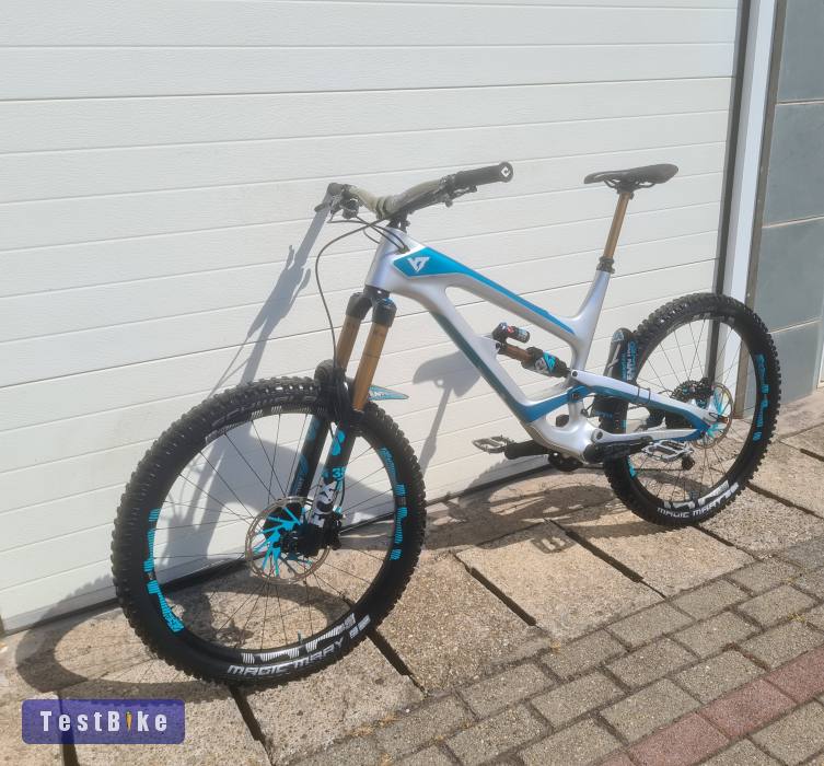 Eladó YT Capra CF Pro Race Karbon 2020 Enduro kerékpár