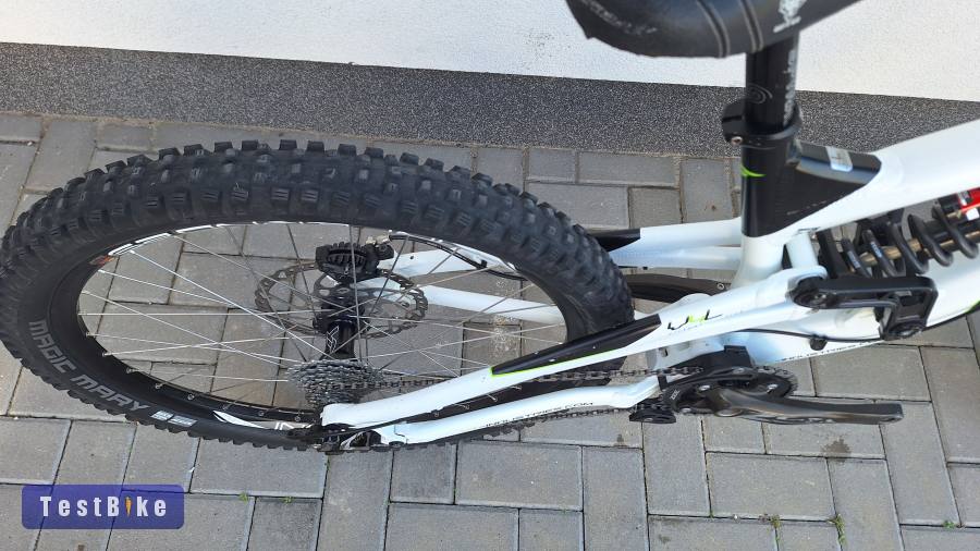 Eladó YT Industries Tues DH (176-185cm) kerékpár