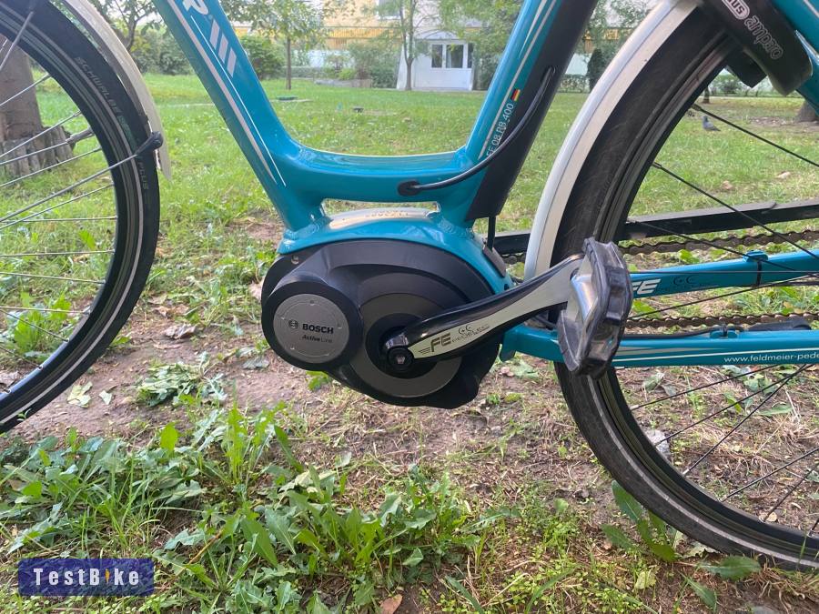 Elektromos kerékpár 28” 46-os